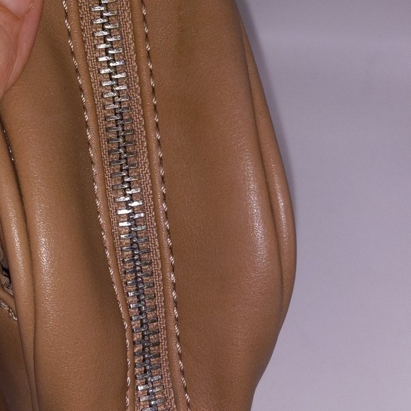 Nine West Tan/Brown Faux Leather Crossbody Purse Camera Bag - Picture 2 of 5